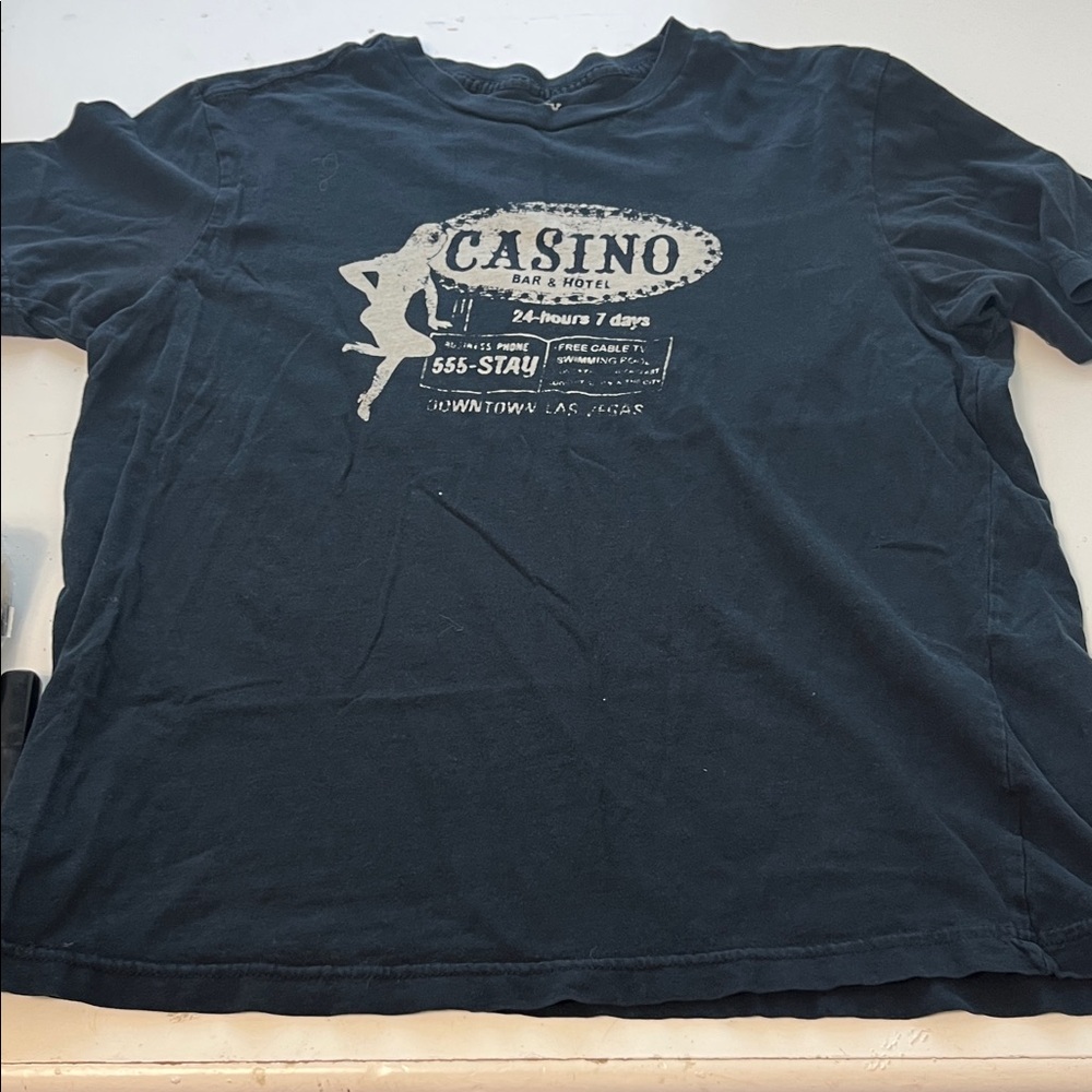 Vintage Old Navy Small Black Short Sleeve Casino Bar & Hotel Graphic T Shirt